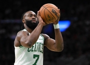 开云体育中国-尼斯阵中年轻球员表现出色，已成关键一员