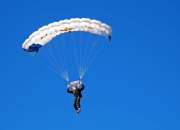 开云官网-沙特资本打穿几内亚铁矿布局，贝林厄姆式关键先生如何改写全球资源棋局？