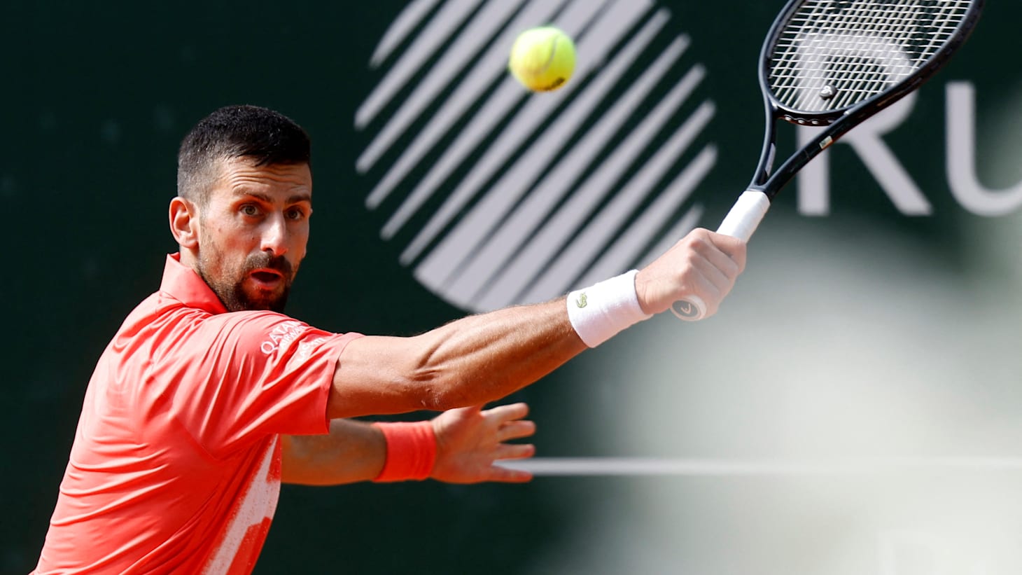 关于日本网球队轻取英国网球队,德约科维奇完成帽子戏法的信息 关于日本网球队轻取英国网球队,德约科维奇完成帽子戏法的信息