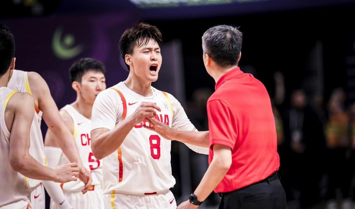 安徽男篮实力坚挺,积极备战下场较量的简单介绍 安徽男篮实力坚挺,积极备战下场较量的简单介绍