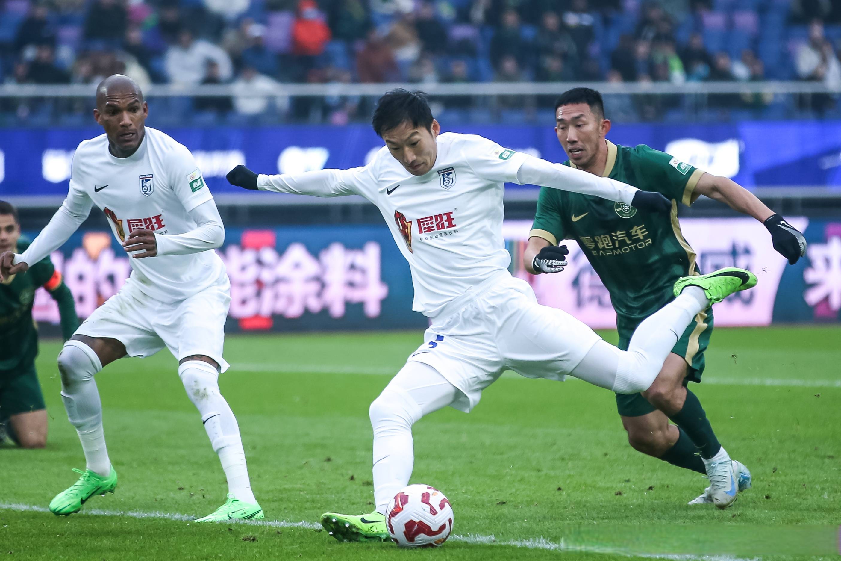 大连人民则继续遭遇河南建业,降级压力增大的简单介绍 大连人民则继续遭遇河南建业,降级压力增大的简单介绍