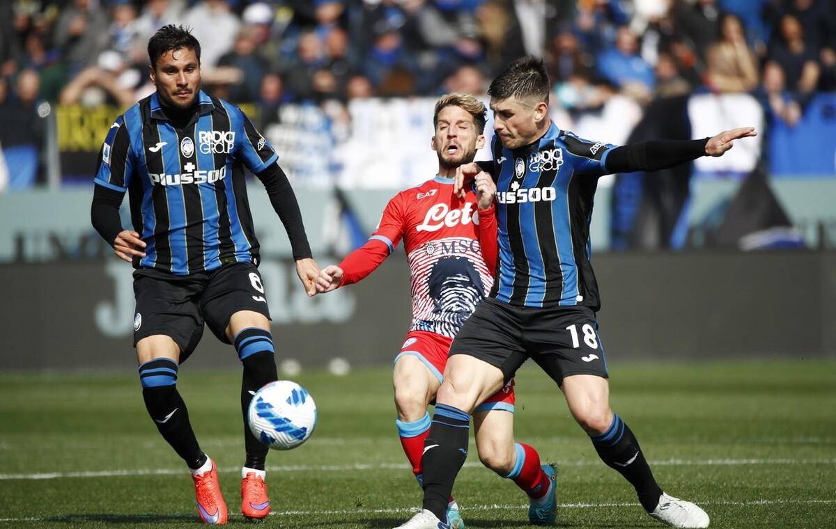 关于那不勒斯强势美国，阿尔巴三分雨点燃全场的信息