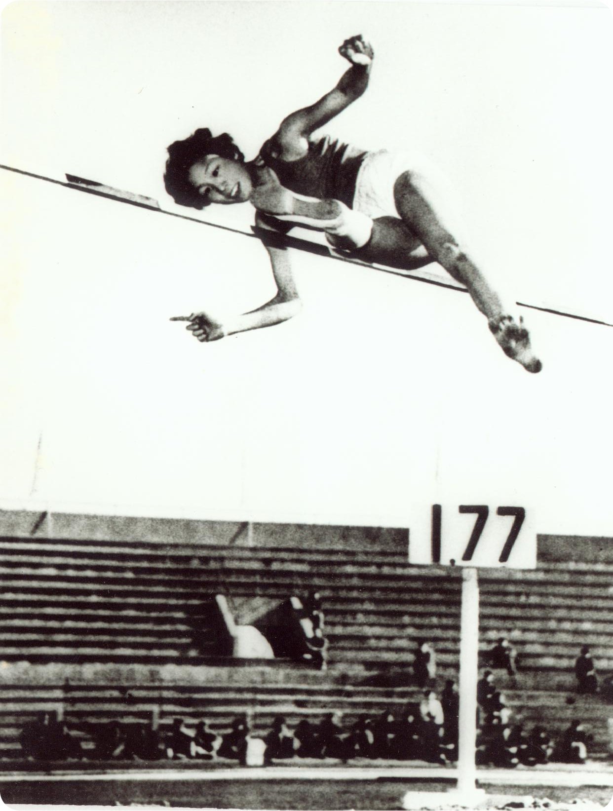 丹麦完胜墨西哥，德容打破历史纪录