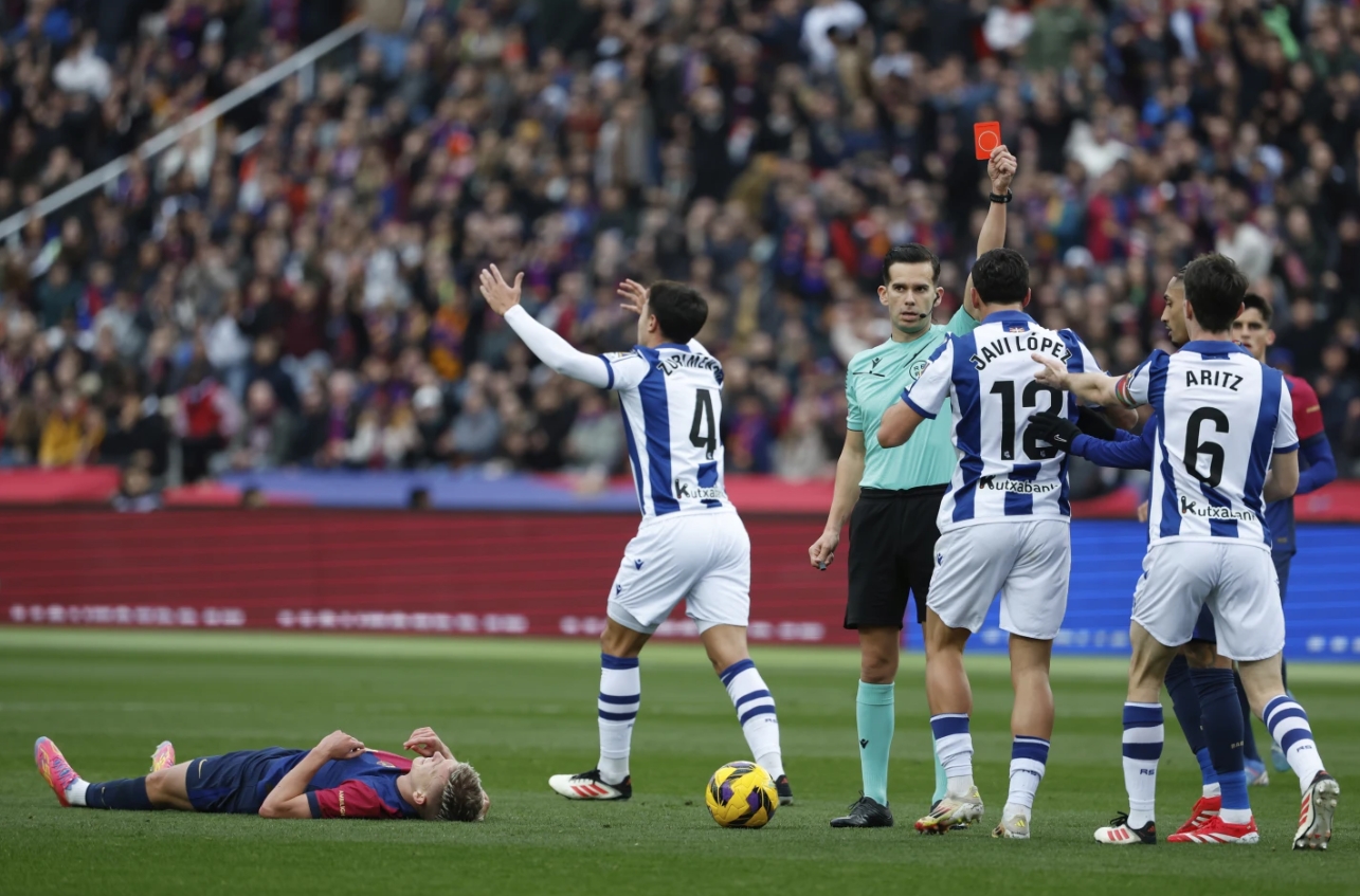 梅斯主场迎战洛里昂，取得一场宝贵的胜利的简单介绍