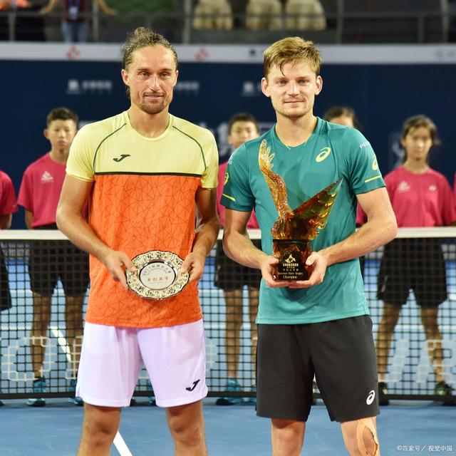 英格兰队险胜德国队，梁靖崑高光表现的简单介绍