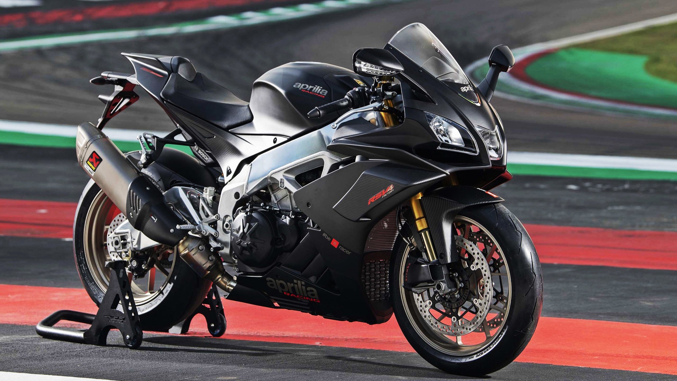 年度焦点之战,凯尔特人全面碾压爵士,战术与意志的完美胜利