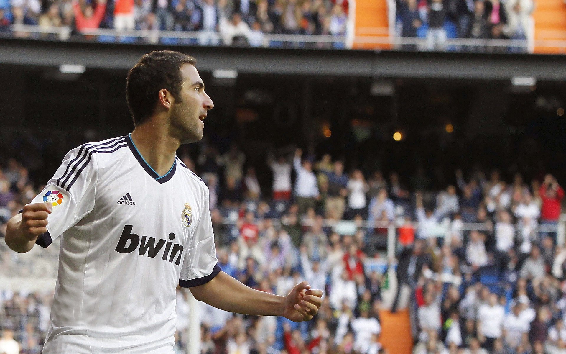 新王登基?拉梅洛·鲍尔统治级数据引领勇士险胜猛龙